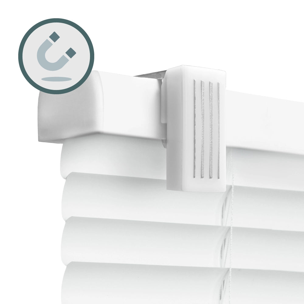 Magnetic clip detail on cordless mini blinds for metal door installation